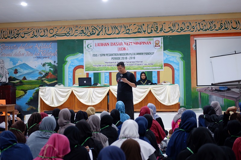 Materi Muhasabah LDK Materi Muhasabah LDK