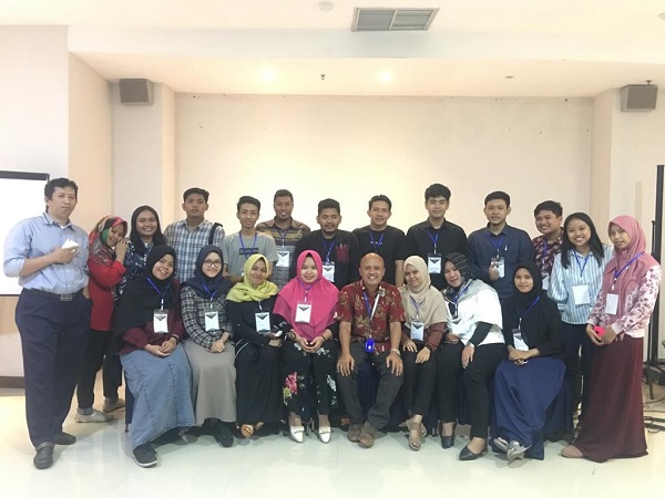 Foto bersama usai Pelatihan "Food Safety Management System". (foto: ist/dokpribadi)