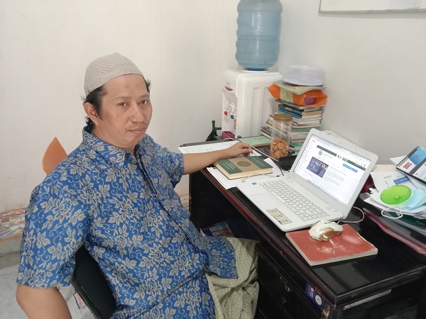 Mengajar Daring jadi aktivitas rutin selama Pandemi Covid-19. (foto: ist/blogguru)