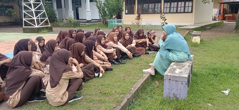 Libur Semester Ganjil TP. 2021/2022 Libur Semester Ganjil TP. 2021/2022