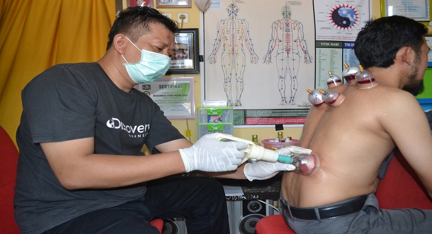 Palontaraq Mengulas Khazanah Pengobatan dalam Islam/Kedokteran Timur