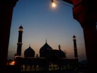 Keutamaan Shalat Subuh dan Isya