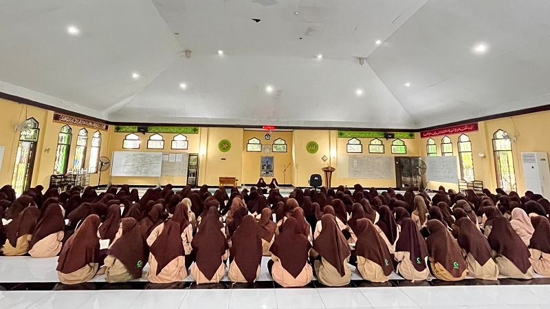 Majelis Tilawah Ramadhan, Sanad Al-Fatihah dan Djuz Amma Munawwabah, dan Kelas Online Tajwid Syarah Tuhfah Samannudiyah Majelis Tilawah Ramadhan, Sanad Al-Fatihah dan Djuz Amma Munawwabah, dan Kelas Online Tajwid Syarah Tuhfah Samannudiyah