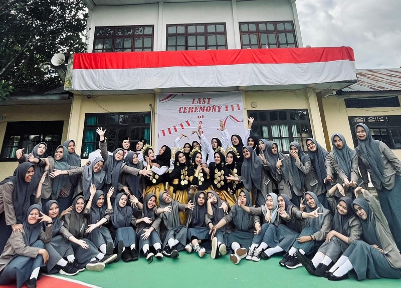 Undangan - Talkshow Ngobrol Pendidikan Keragaman (Yayasan Cahaya Guru) Undangan - Talkshow Ngobrol Pendidikan Keragaman (Yayasan Cahaya Guru)