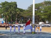 Menghadiri Upacara Hari Sumpah Pemuda
