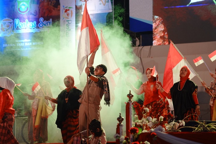 Menulis Naskah Sendratari "Perjuangan Kemerdekaan di Pangkep" Menulis Naskah Sendratari "Perjuangan Kemerdekaan di Pangkep"