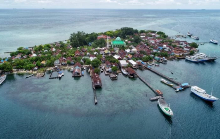 Pulau Salemo. (foto: ourislands.id)