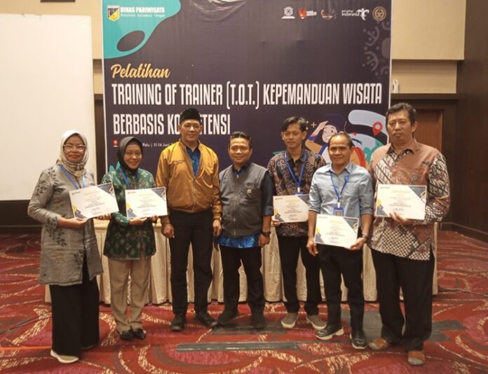 Meraih Sertifikat Kompetensi BNSP sebagai Instruktur (KKNI Level IV) Meraih Sertifikat Kompetensi BNSP sebagai Instruktur (KKNI Level IV)
