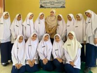 Menulis Puisi untuk Pentas Budaya Arab IV UNHAS (2): Bahasa Arab: Jiwa dan Jati Diri