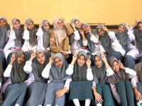 Menulis Puisi untuk Pentas Budaya Arab IV UNHAS (1): Fondasi Damai dalam Nurani