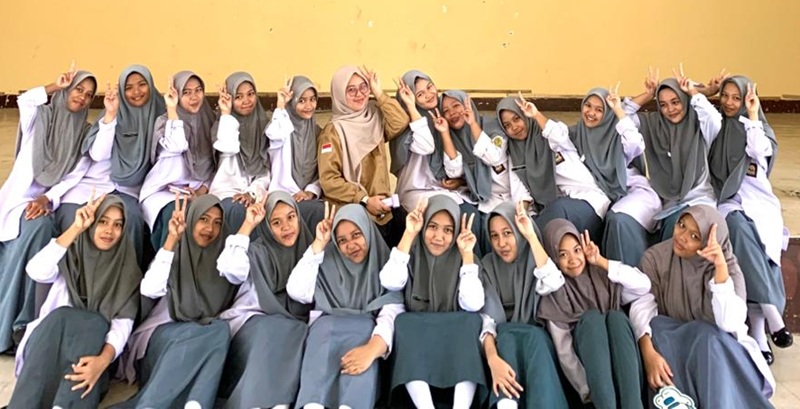 Menulis Puisi untuk Pentas Budaya Arab IV UNHAS (1): Fondasi Damai dalam Nurani