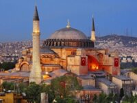 Dialektika Kekuasaan dan Peradaban: Analisis Komparatif Era Tiga Kerajaan Besar Islam (Utsmani, Syafawi, dan Mughal) Dialektika Kekuasaan dan Peradaban: Analisis Komparatif Era Tiga Kerajaan Besar Islam (Utsmani, Syafawi, dan Mughal)