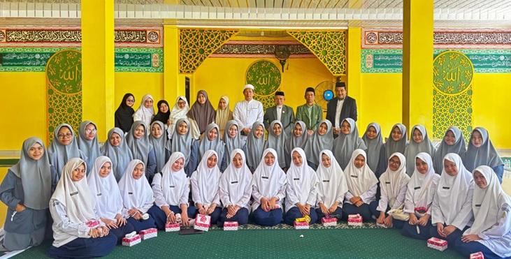 Mengajar Al-Qur’an-Hadits dan Fikih di Kelas IX SMP TP.2026/2027 (1)